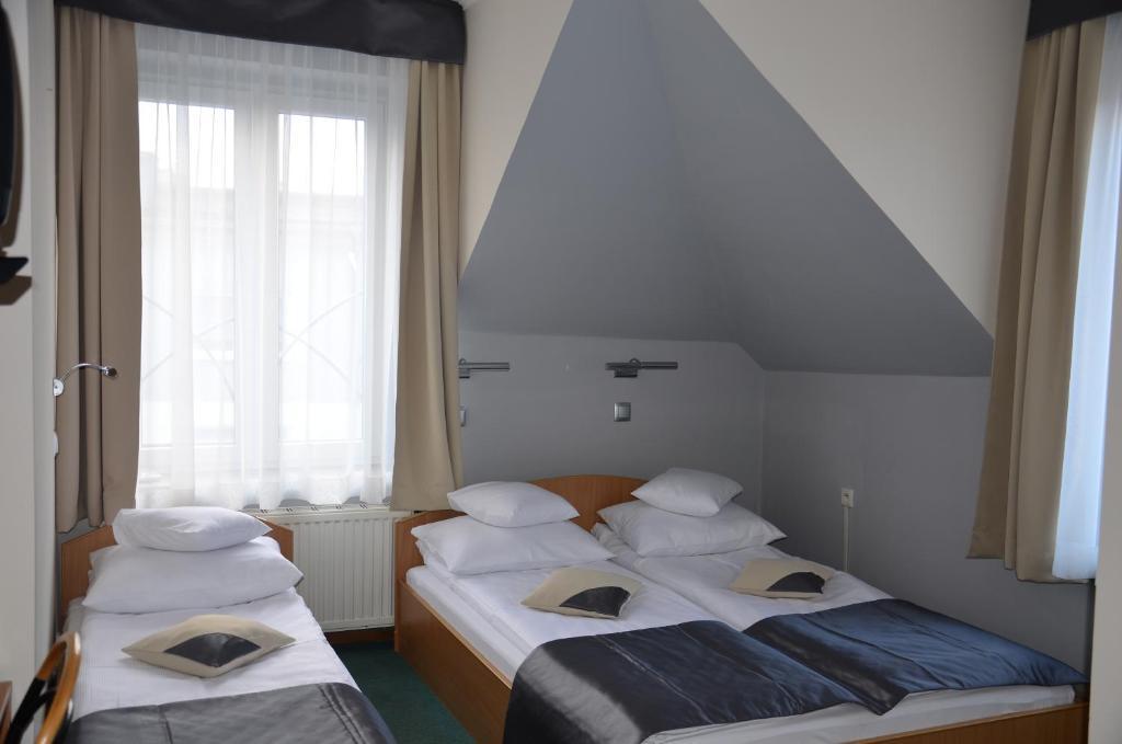 Hotel U Michalika Pszczyna Chambre photo